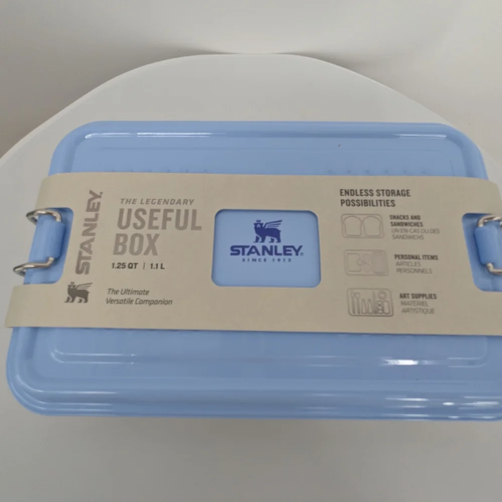 New Stanley Useful Box 1.25QT Light Blue cream lunch bento Storage Container